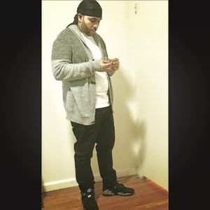 Meet your Posher, Christopher